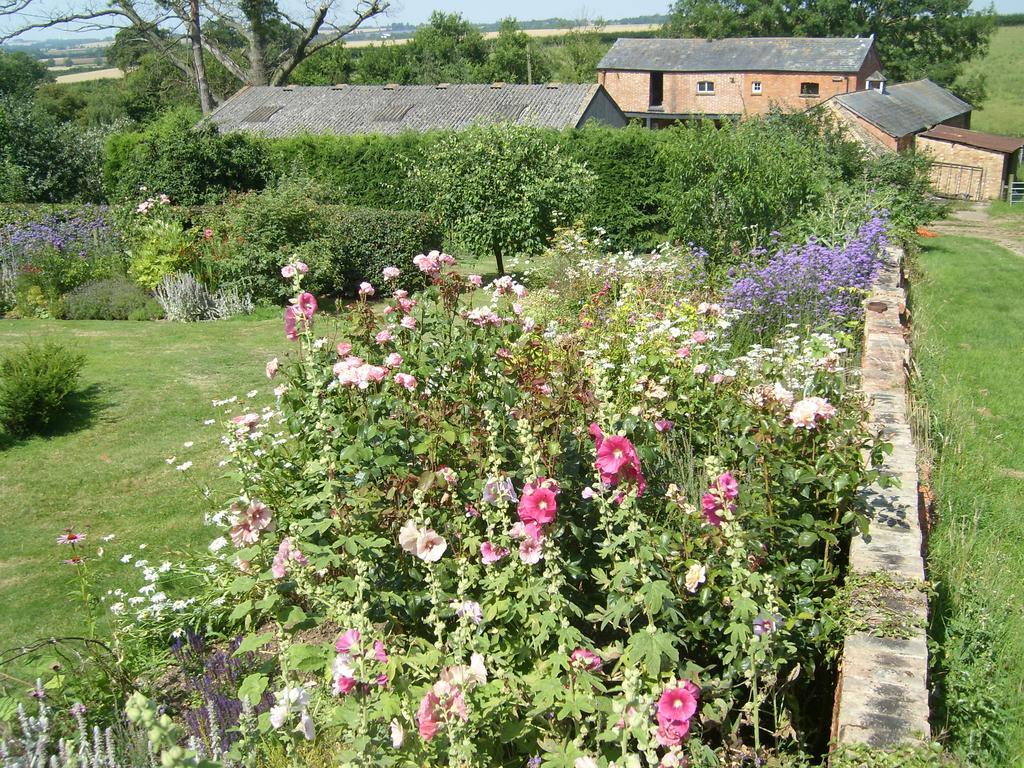 Bed & Breakfast The Hall Farm *